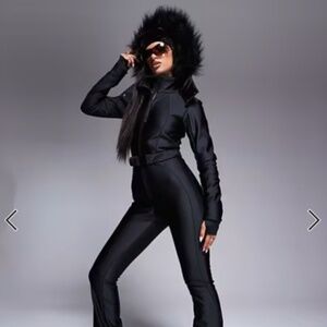 ASOS 4505 Ski and Snow Womens Black Softshell Hooded Ski Suit Stirrup US 4